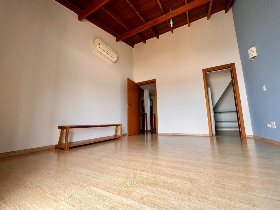 Imagens do imóveis CASA A VENDA CONDOMINIO ROYAL FOREST