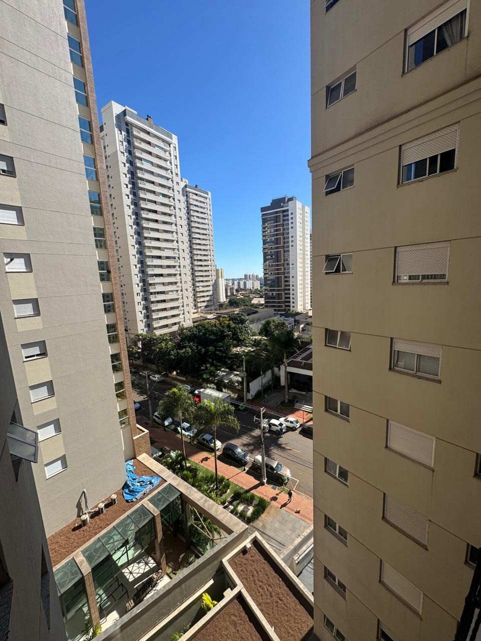 Imagens do imóveis Apartamento à venda no condomínio Edifício Kensington Gardens