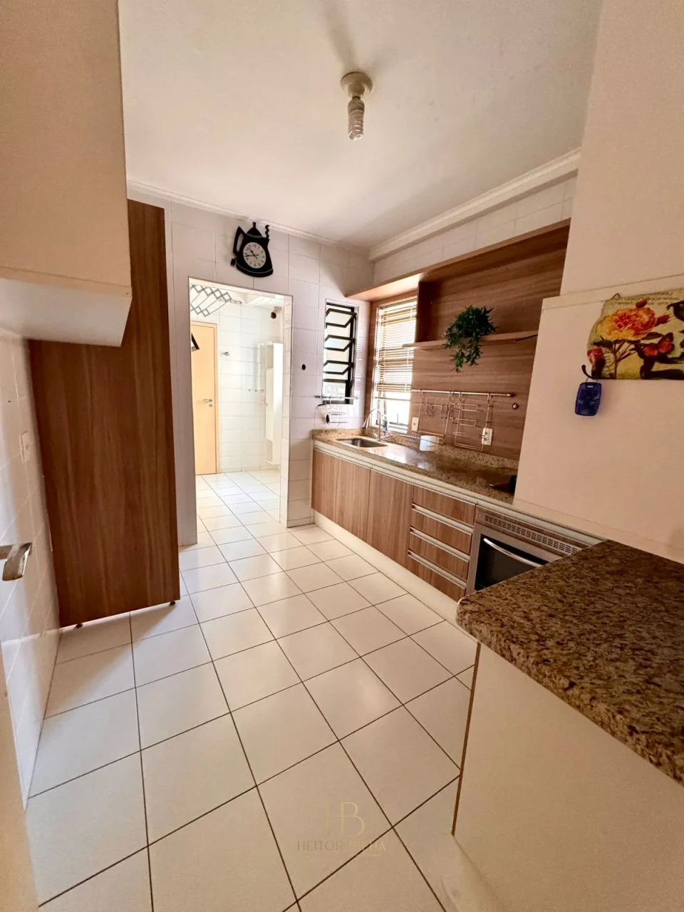 Imagens do imóveis APARTAMENTO PARA VENDA E LOCAÇÃO NO CENTRO