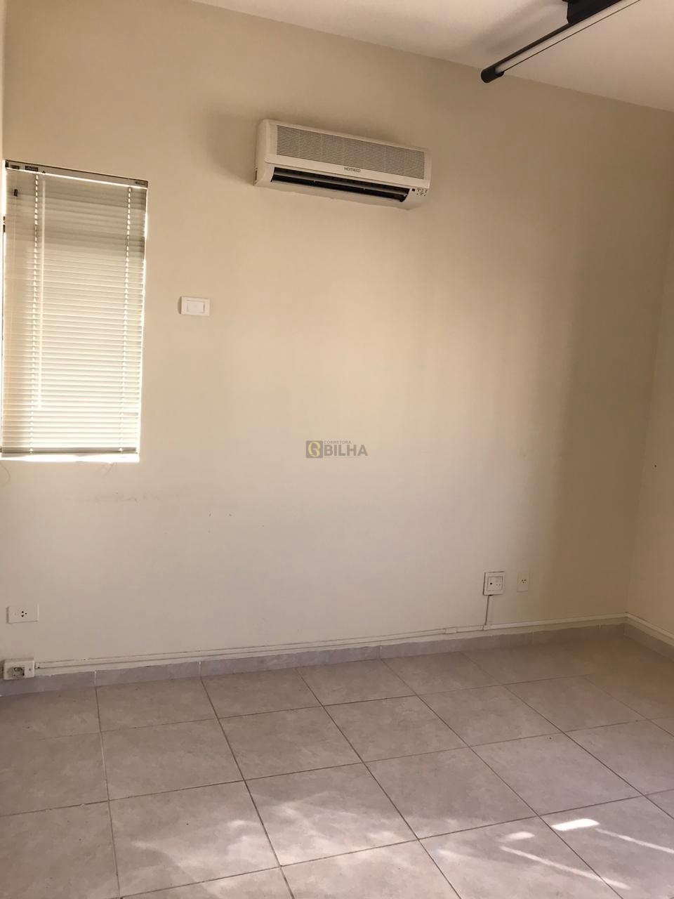 Imagens do imóveis Sala à venda no condomínio PARÁ OFFICE TOWER