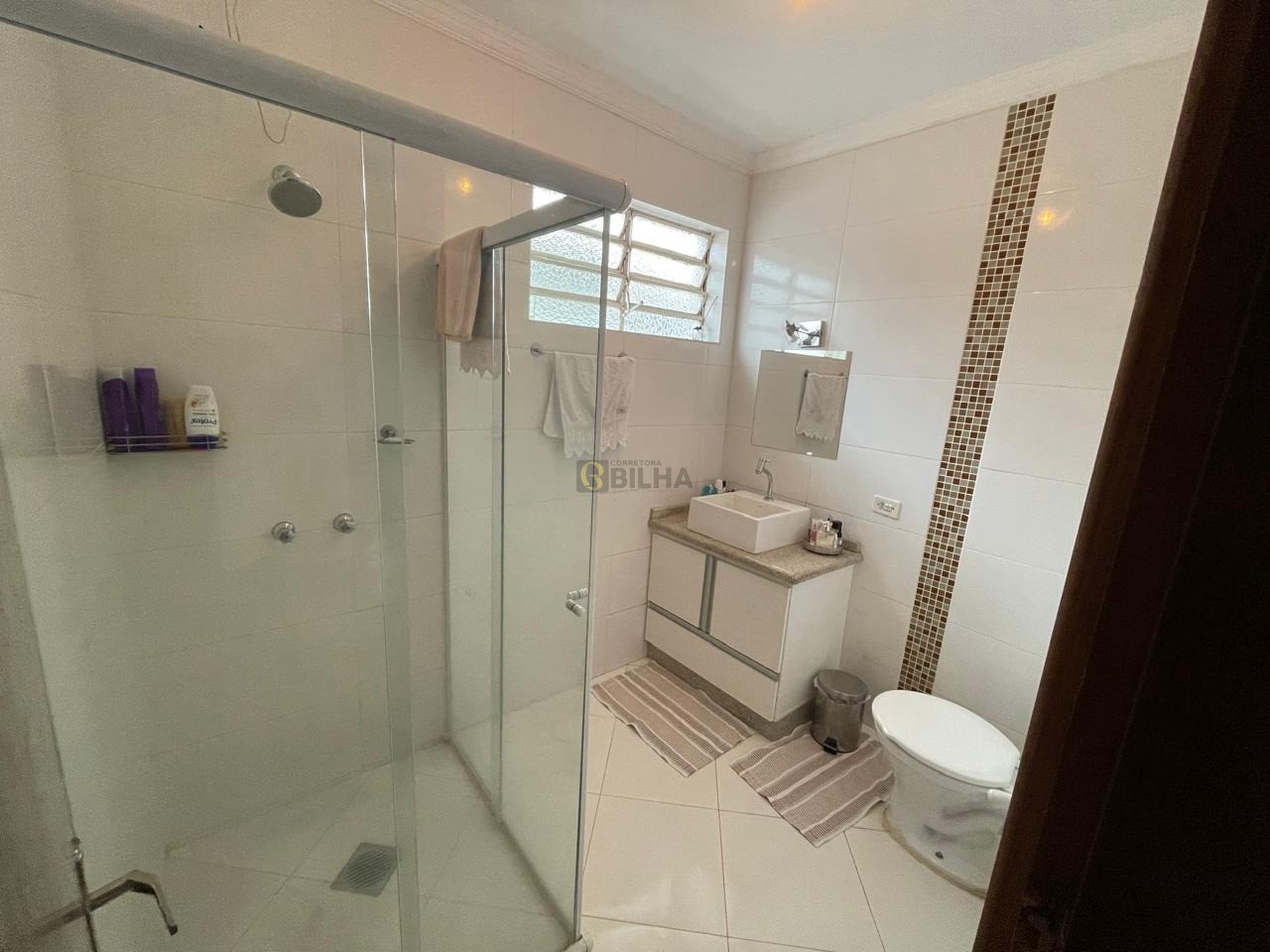 Imagens do imóveis Oportunidade Imperdível! Casa com 3 Quartos, Suíte e Edícula à Venda!