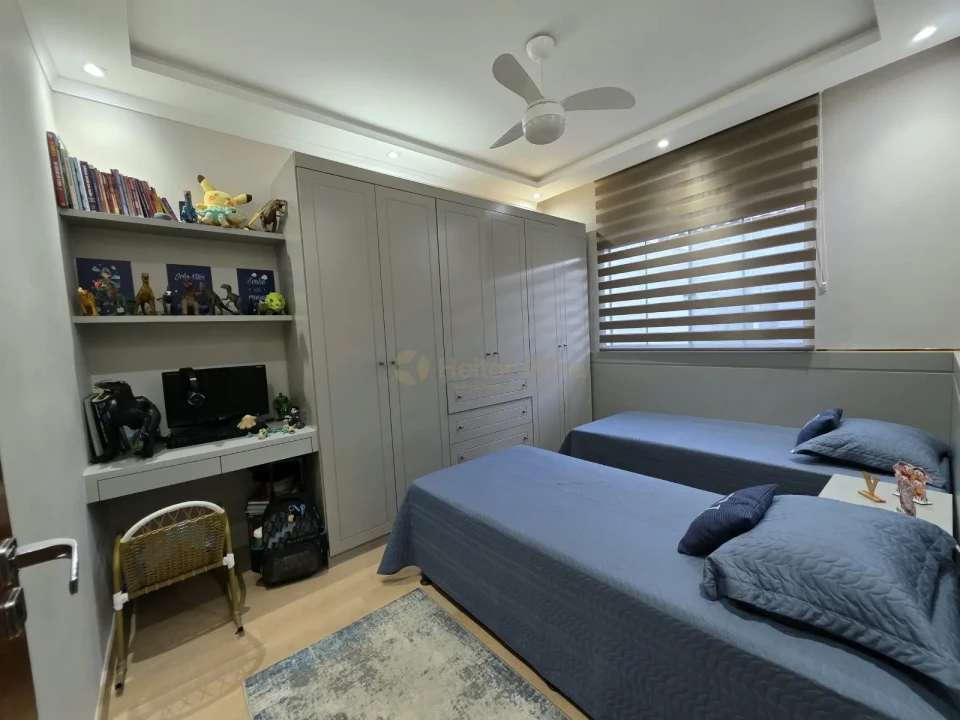 Imagens do imóveis Casa com Edícula no Jd. São Pedro