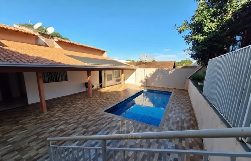 Imagens do imóveis Casa à Venda em Londrina no Jardim Champagnat, Região Oeste de Londrina