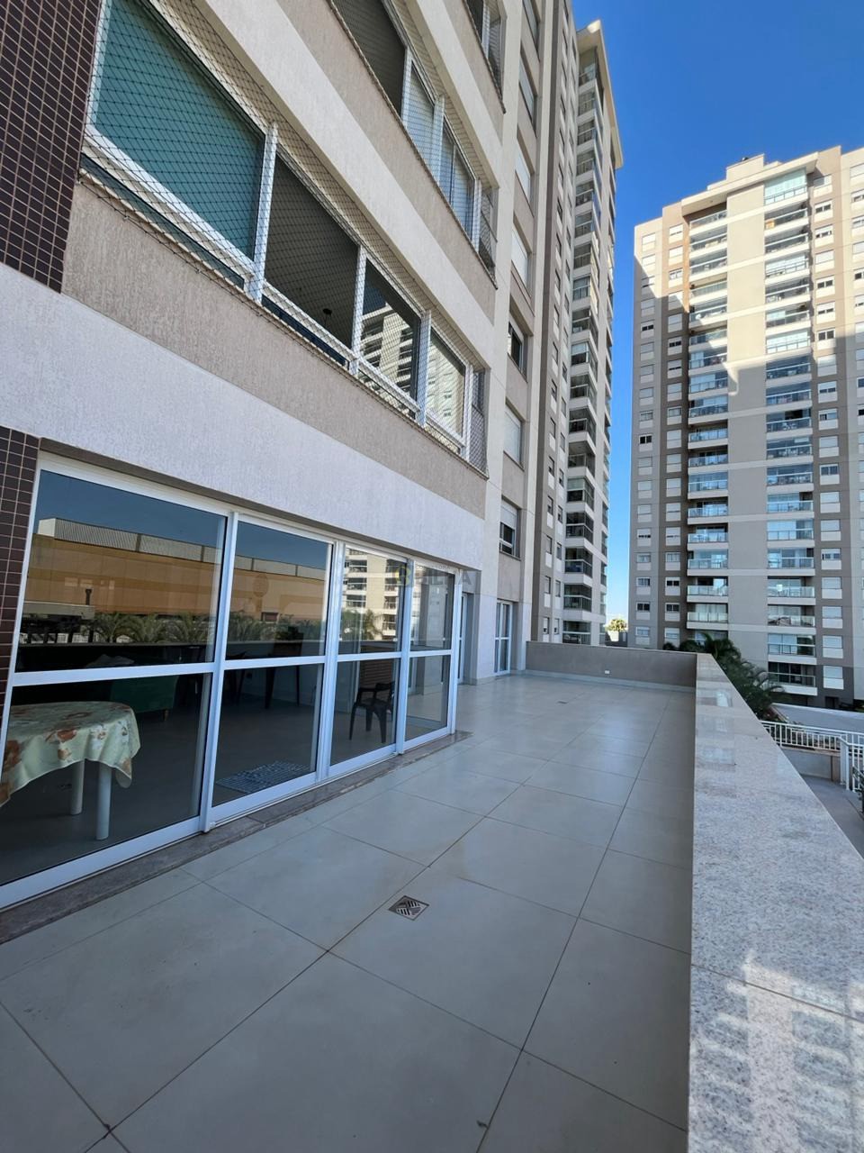 Imagens do imóveis Apartamento a venda no condomínio Ed. Greenwich Park no bairro Gleba Fazenda Palhano