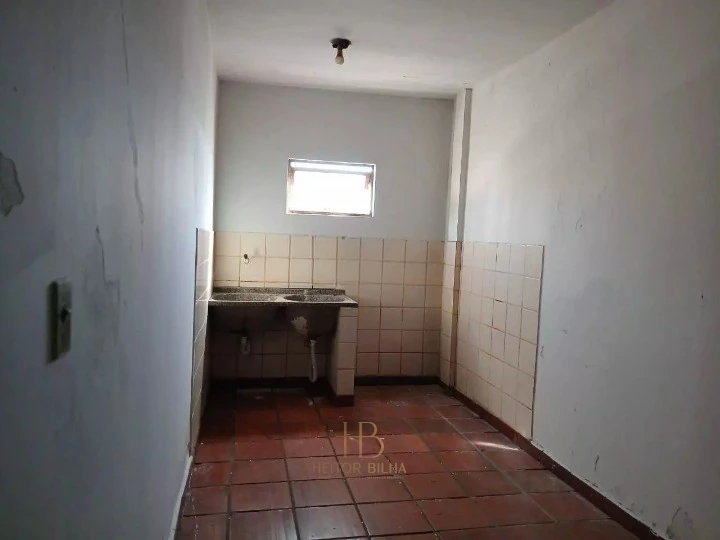 Imagens do imóveis COMERCIAL PARA LOCAÇÃO NA AVENIDA MARINGA