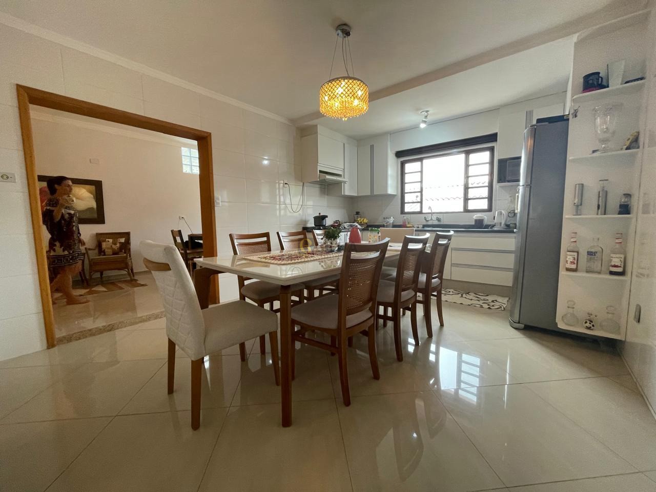 Imagens do imóveis Oportunidade Imperdível! Casa com 3 Quartos, Suíte e Edícula à Venda!