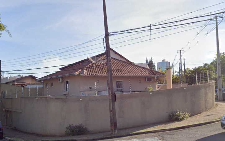 Imagens do imóveis Casa Sobrado à venda no Jardim Quebec