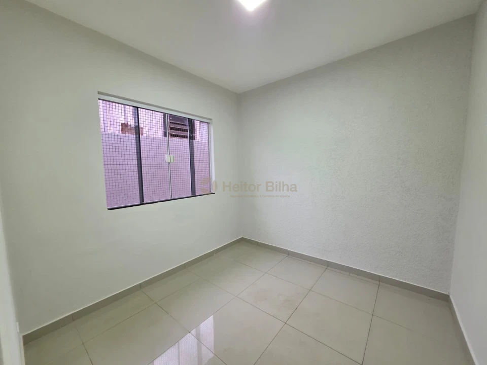 Imagens do imóveis Casa com Edícula à Venda no Jd. Leonor