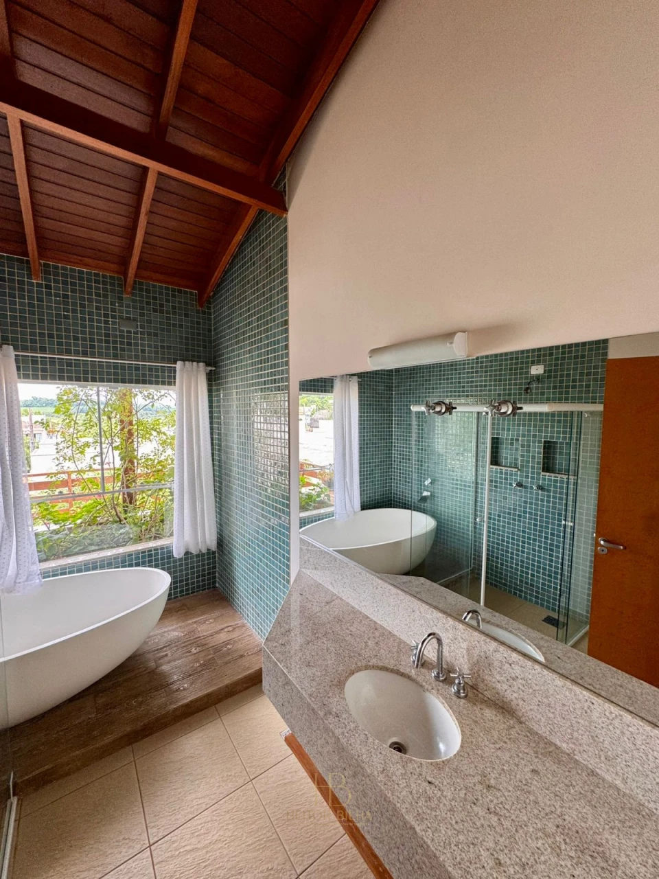 Imagens do imóveis CASA A VENDA CONDOMINIO ROYAL FOREST