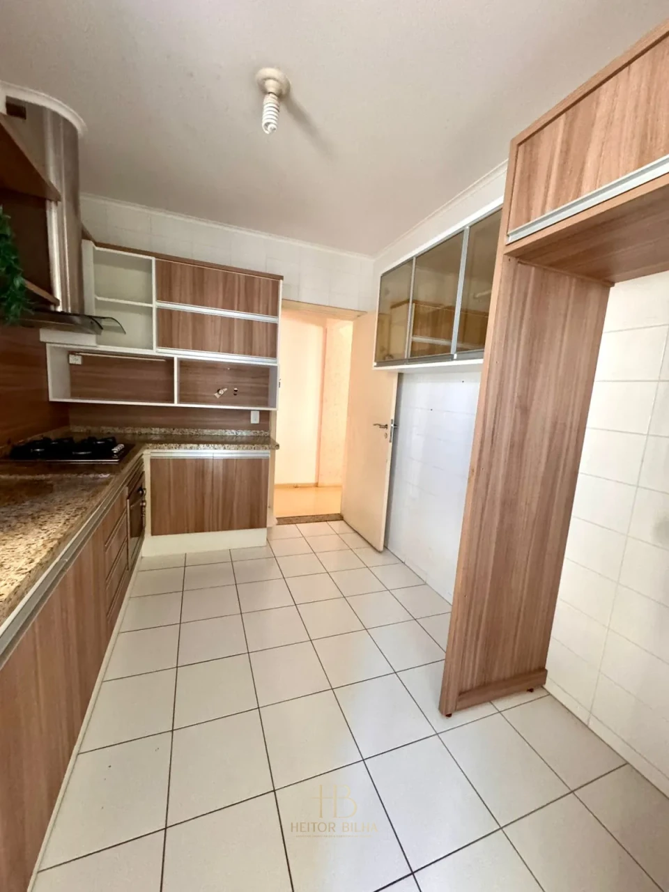 Imagens do imóveis APARTAMENTO PARA VENDA E LOCAÇÃO NO CENTRO
