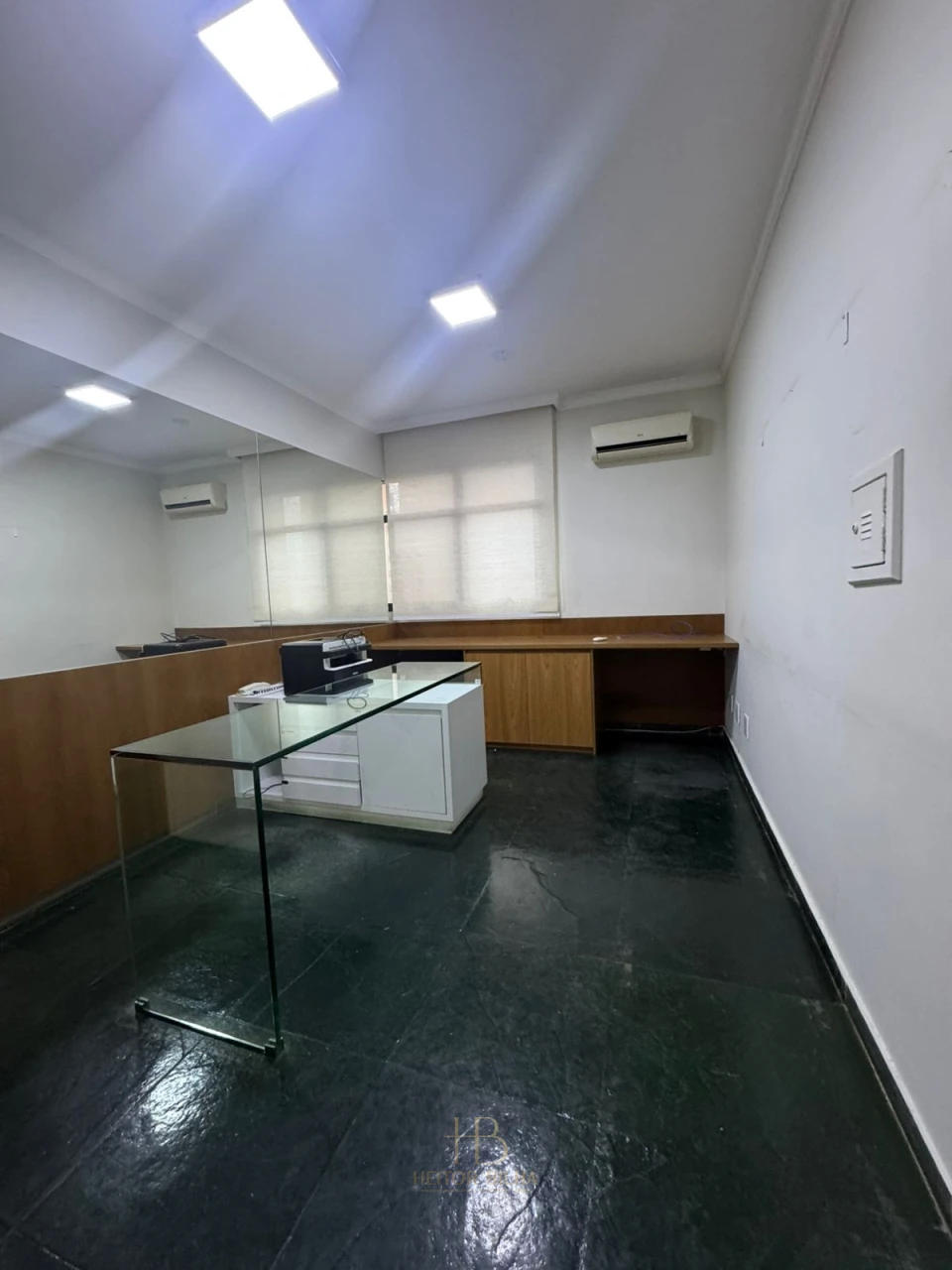 Imagens do imóveis Comercial Á Venda Condominio Edifício José Garcia Villar Londrina