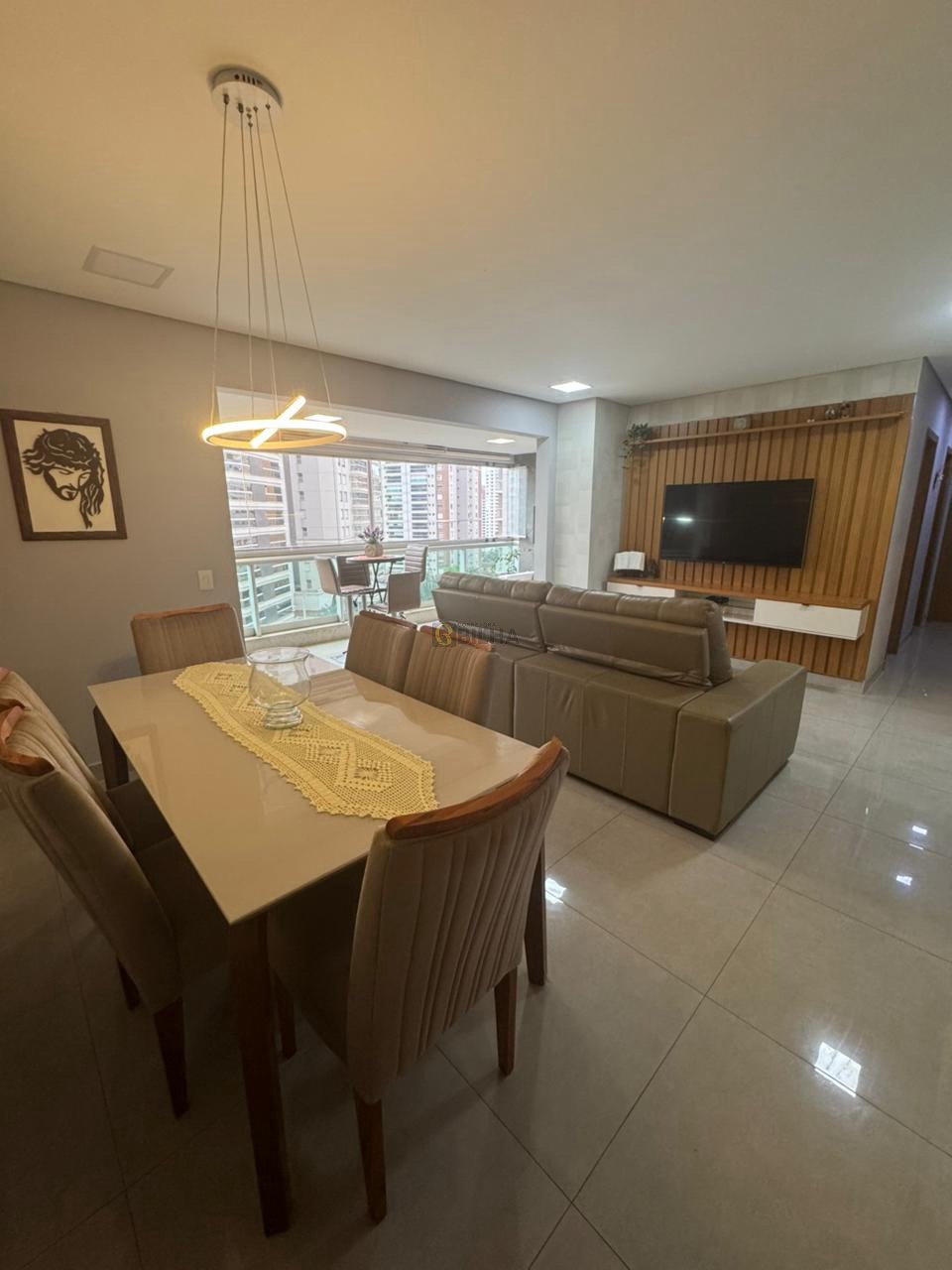Imagens do imóveis Apartamento à venda no Condomínio Edifício Cora Coralina