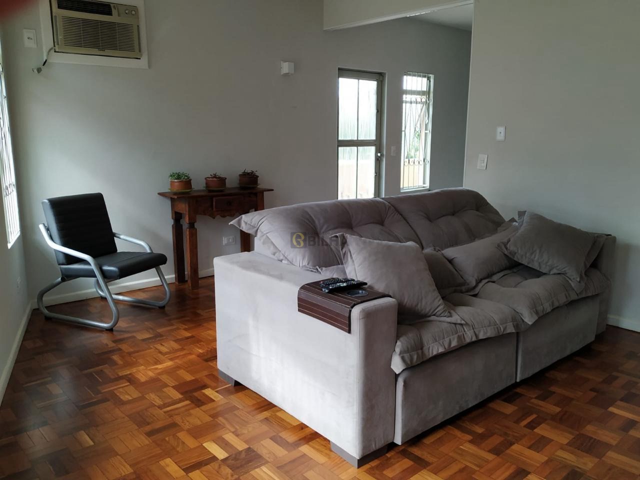 Imagens do imóveis Casa Sobrado à venda no Jardim Quebec