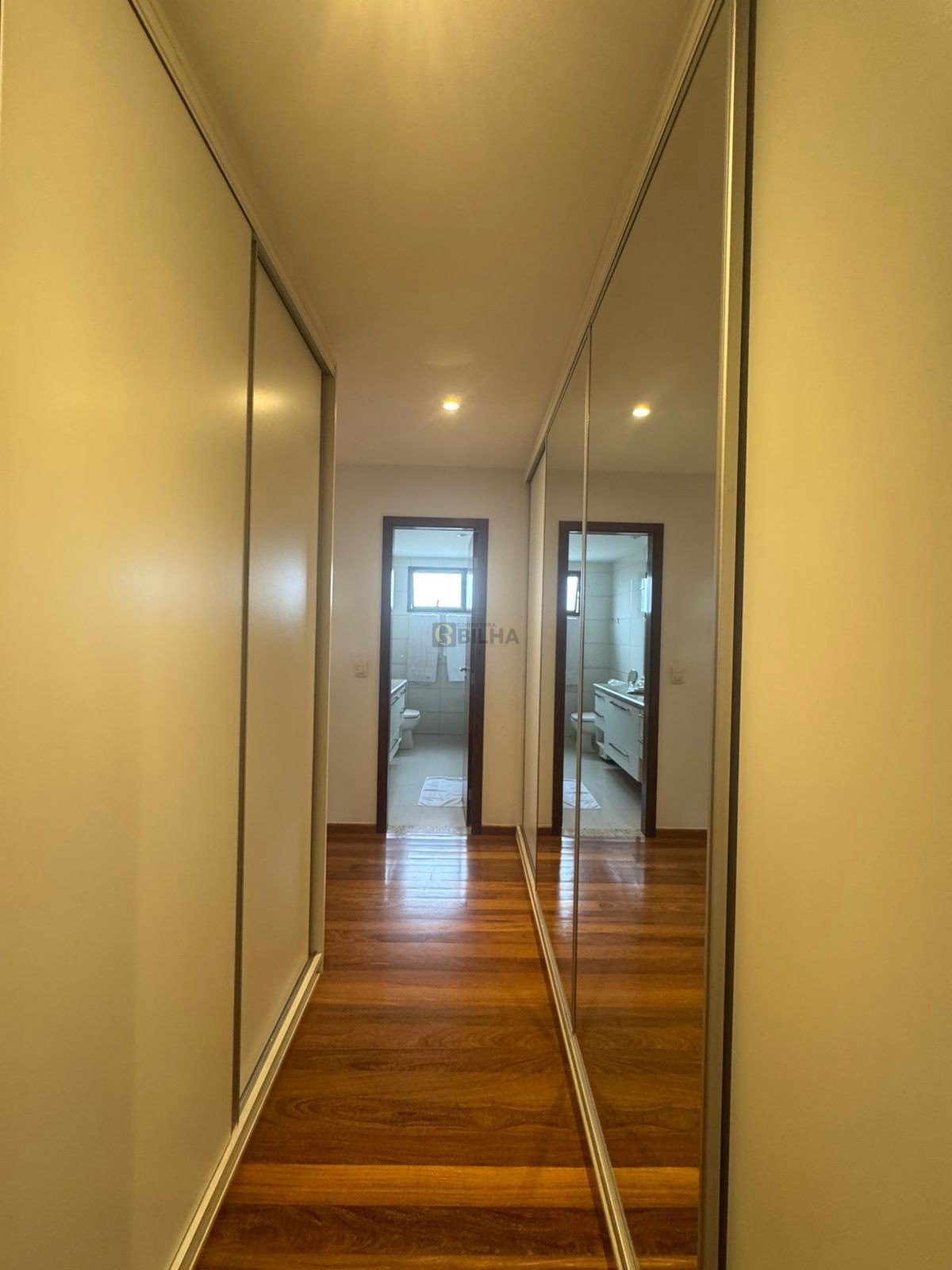 Imagens do imóveis Apartamento de 3 suítes no Edifício Arquiteto Vilanova Artigas