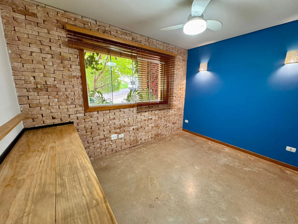 Imagens do imóveis CASA A VENDA CONDOMINIO ROYAL FOREST