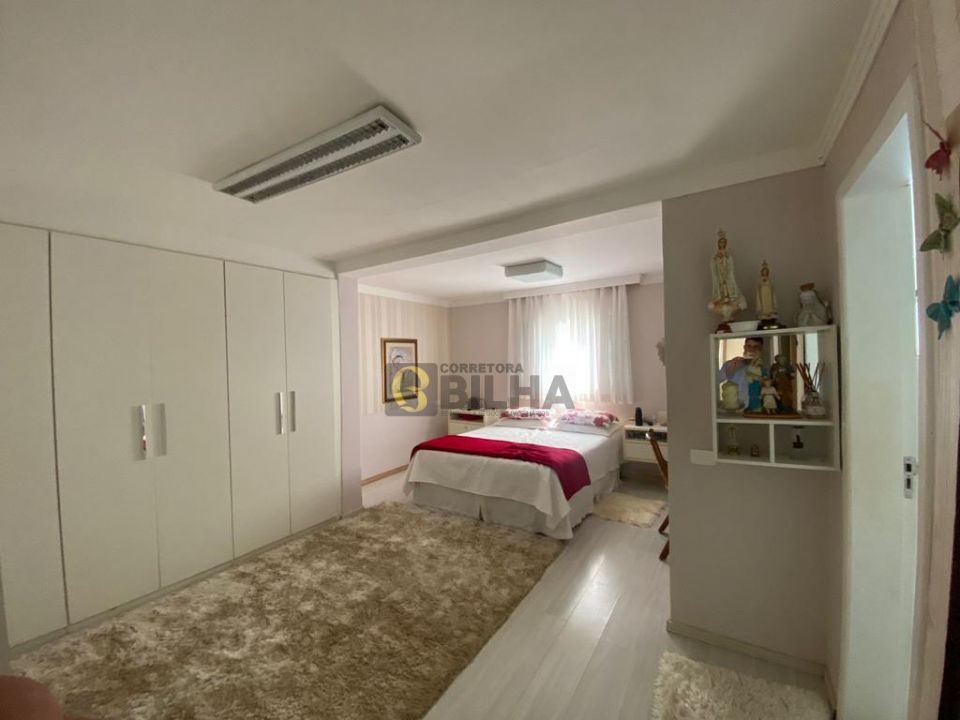 Imagens do imóveis Casa com Edícula - Califórnia