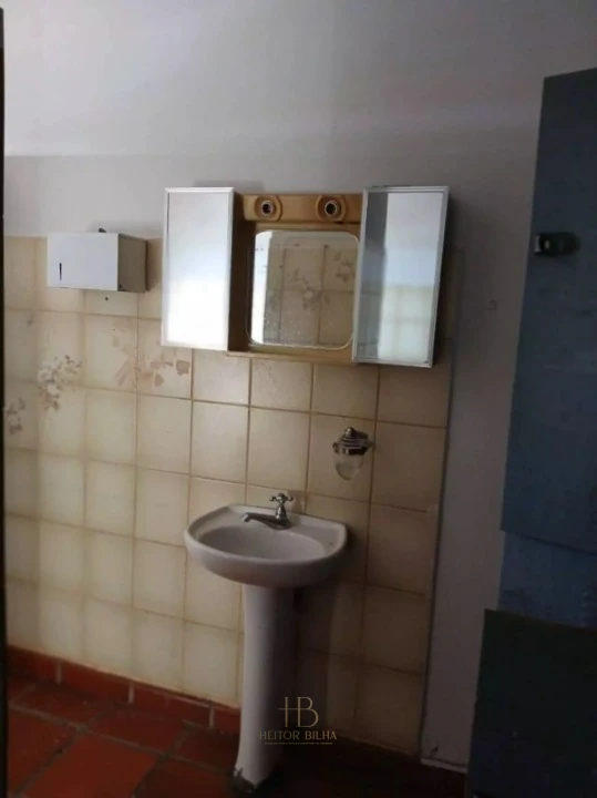 Imagens do imóveis COMERCIAL PARA LOCAÇÃO NA AVENIDA MARINGA