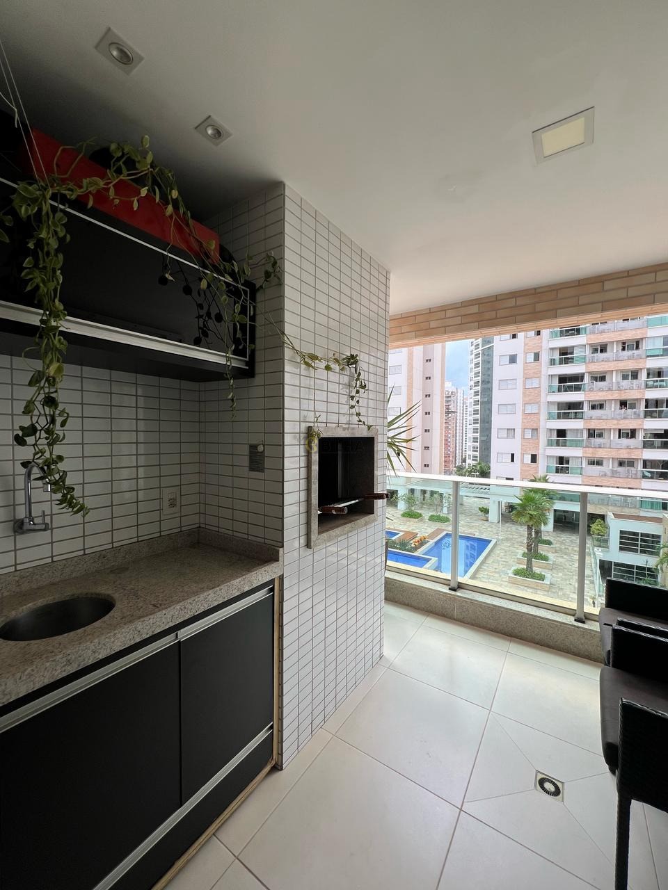 Imagens do imóveis Apartamento a venda no condomínio EDIFICIO FLORAIS ECO RESORT e RESIDENCE no bairro Gleba Fazenda Palhano