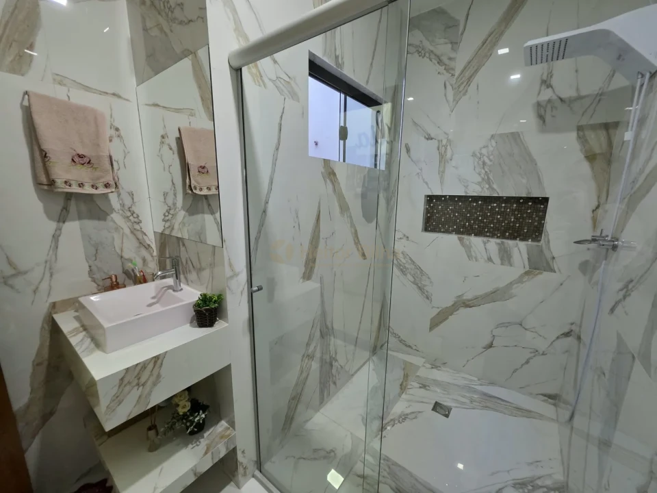 Imagens do imóveis Casa com Edícula no Jd. São Pedro