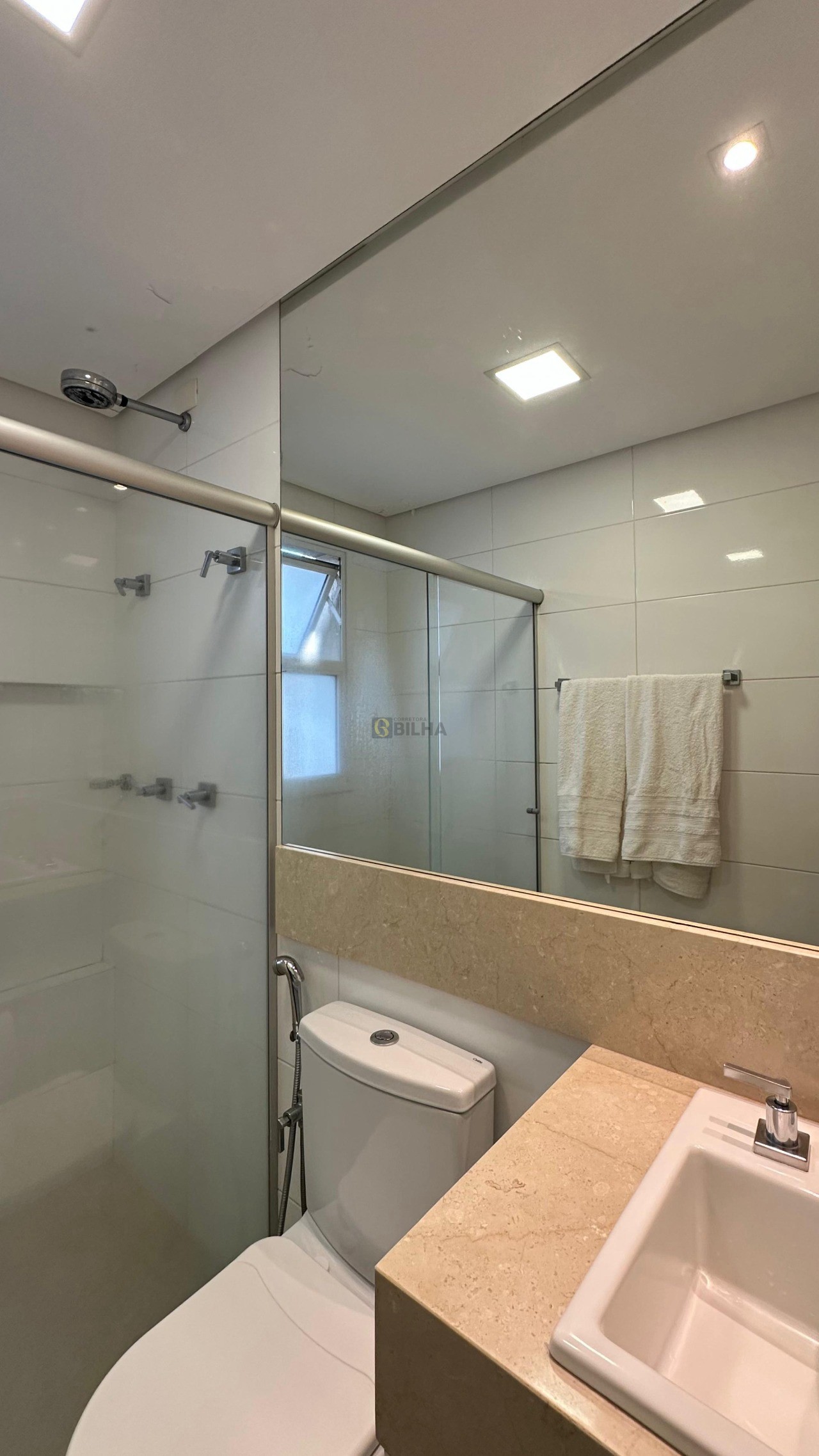 Imagens do imóveis Apartamento a venda no condomínio Torre Valencia no bairro Gleba Fazenda Palhano