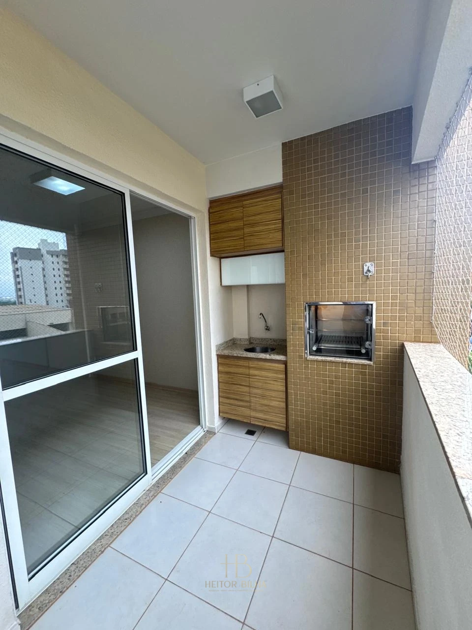 Imagens do imóveis APARTAMENTO A VENDA ED. MIRANTE DO LAGO