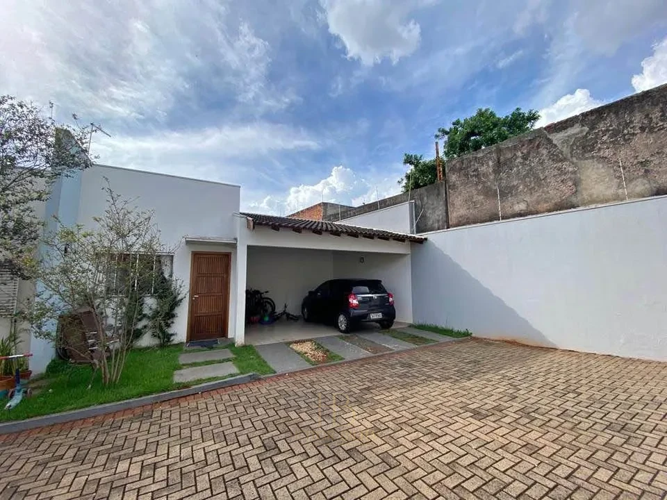 Imagens do imóveis CASA A VENDA PROXIMO AO HU