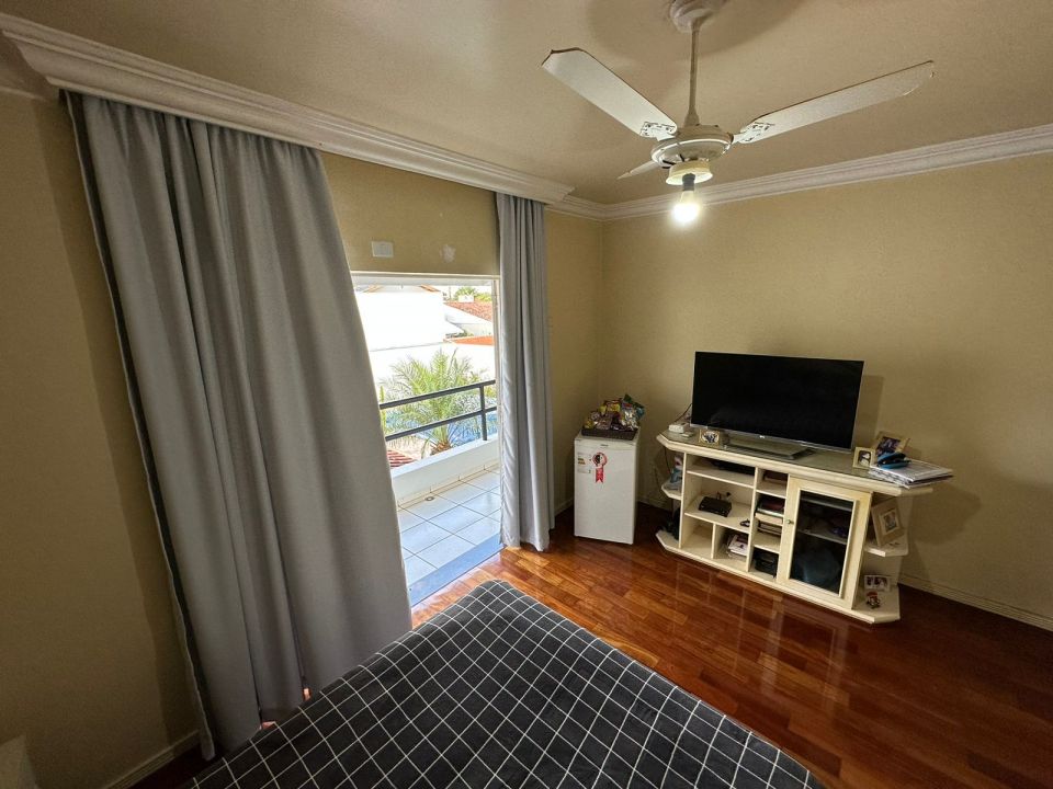 Imagens do imóveis Espetacular Casa no bairro Mediterrâneo - Imperdível!