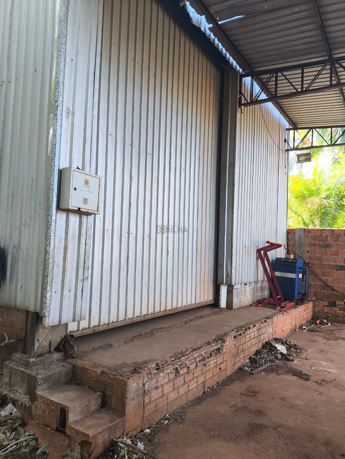Imagens do imóveis Barracão para alugar  no bairro Gleba Jacutinga