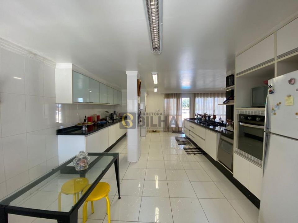 Imagens do imóveis Casa com Edícula - Califórnia