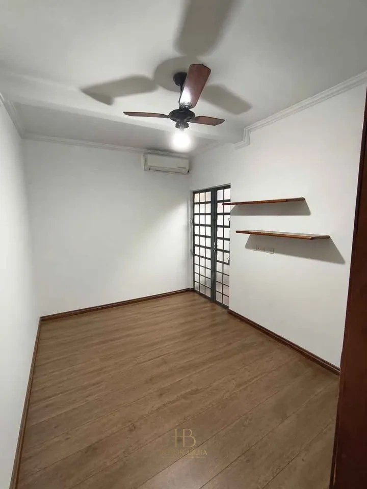 Imagens do imóveis Casa para Locação na Av. Anália Franco