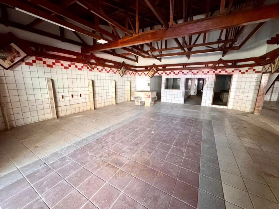 Imagens do imóveis COMERCIAL PARA LOCAÇÃO NA AVENIDA MARINGA