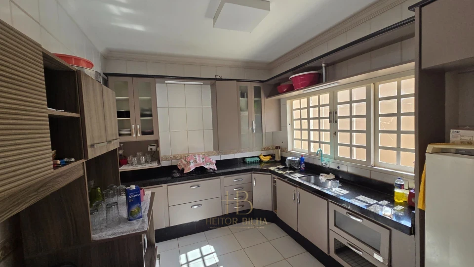 Imagens do imóveis SOBRADO À VENDA – PRÓXIMO À AV. SAUL ELKIND