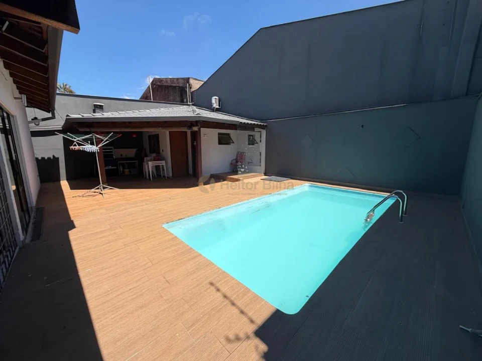 Imagens do imóveis Casa com Piscina