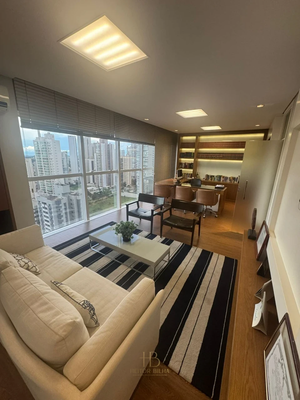 Imagens do imóveis Comercial À Venda E Locação TORRE DI PIETRA Gleba Fazenda Palhano Londrina