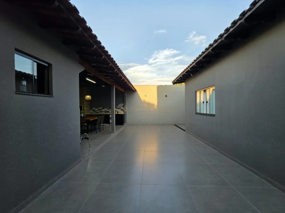 Imagens do imóveis Casa com Edícula no Jd. São Pedro