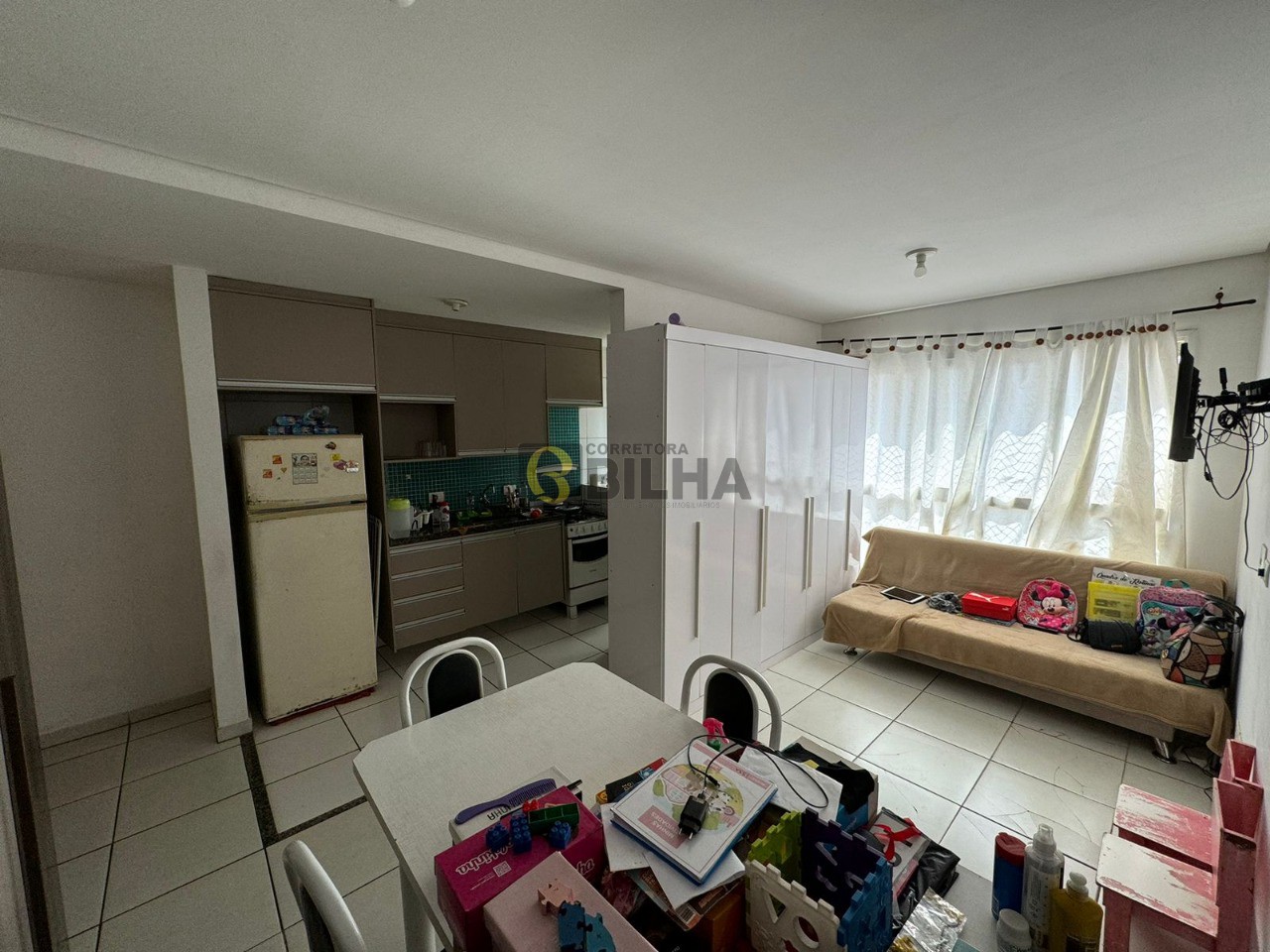 Imagens do imóveis Apartamento à venda no condomínio Ed. Terraparque no bairro Champagnat