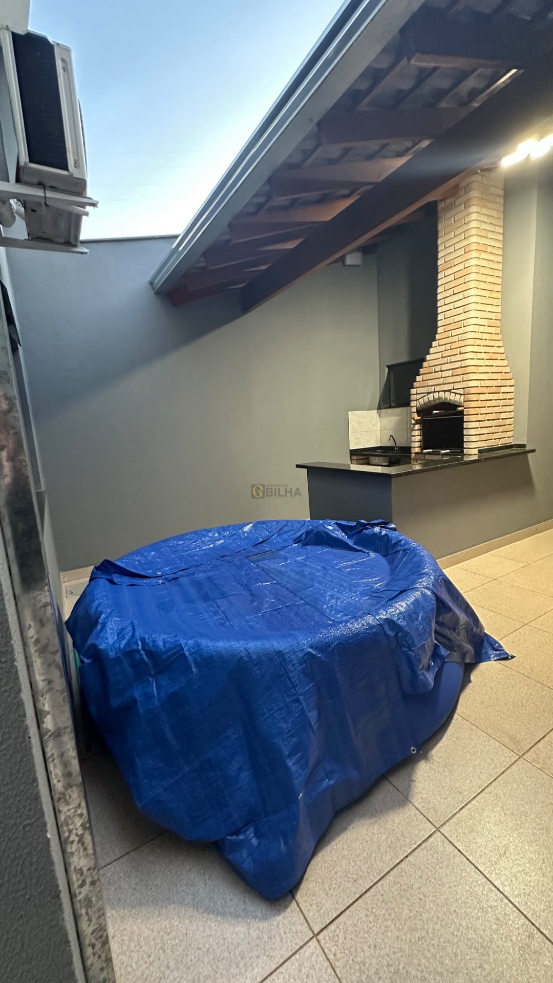 Imagens do imóveis Casa na Zona Leste ! 3 quartos com suíte, armários nos quartos e cozinha ! Mais de 100m² de área construída.