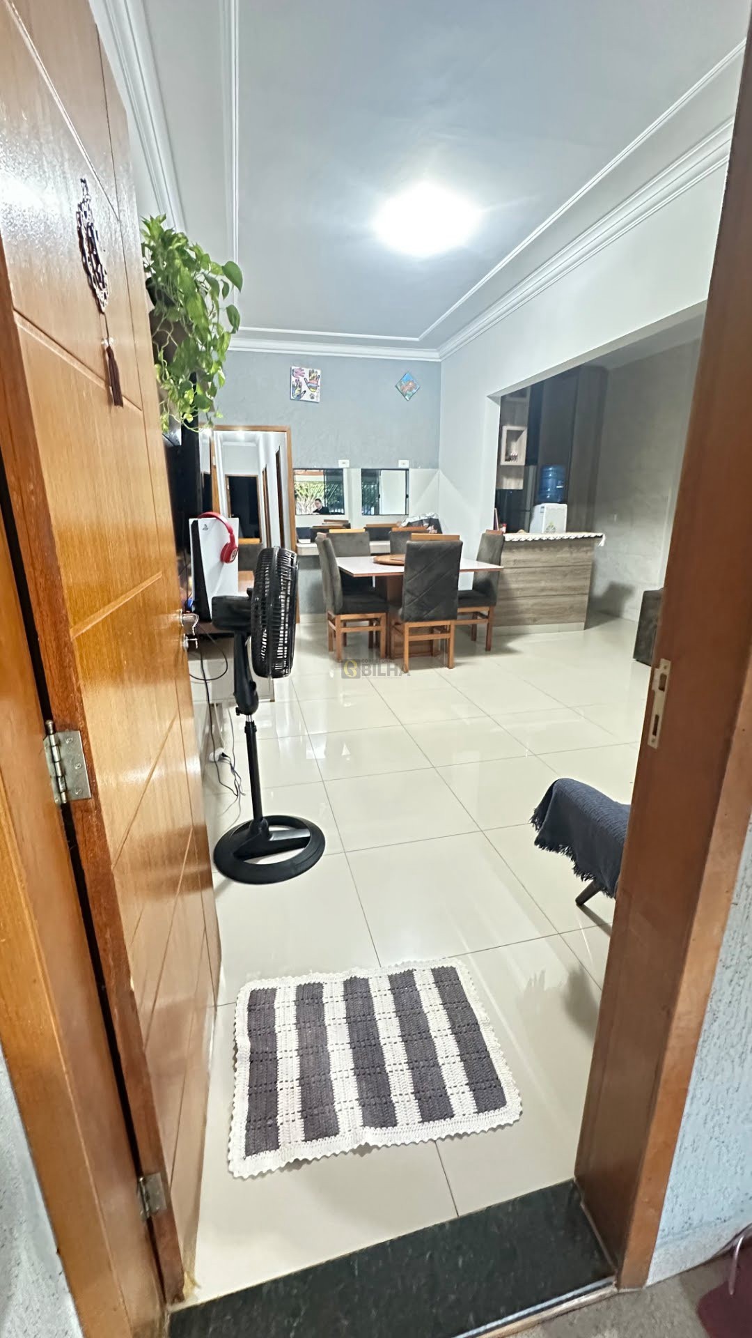 Imagens do imóveis Casa na Zona Leste ! 3 quartos com suíte, armários nos quartos e cozinha ! Mais de 100m² de área construída.