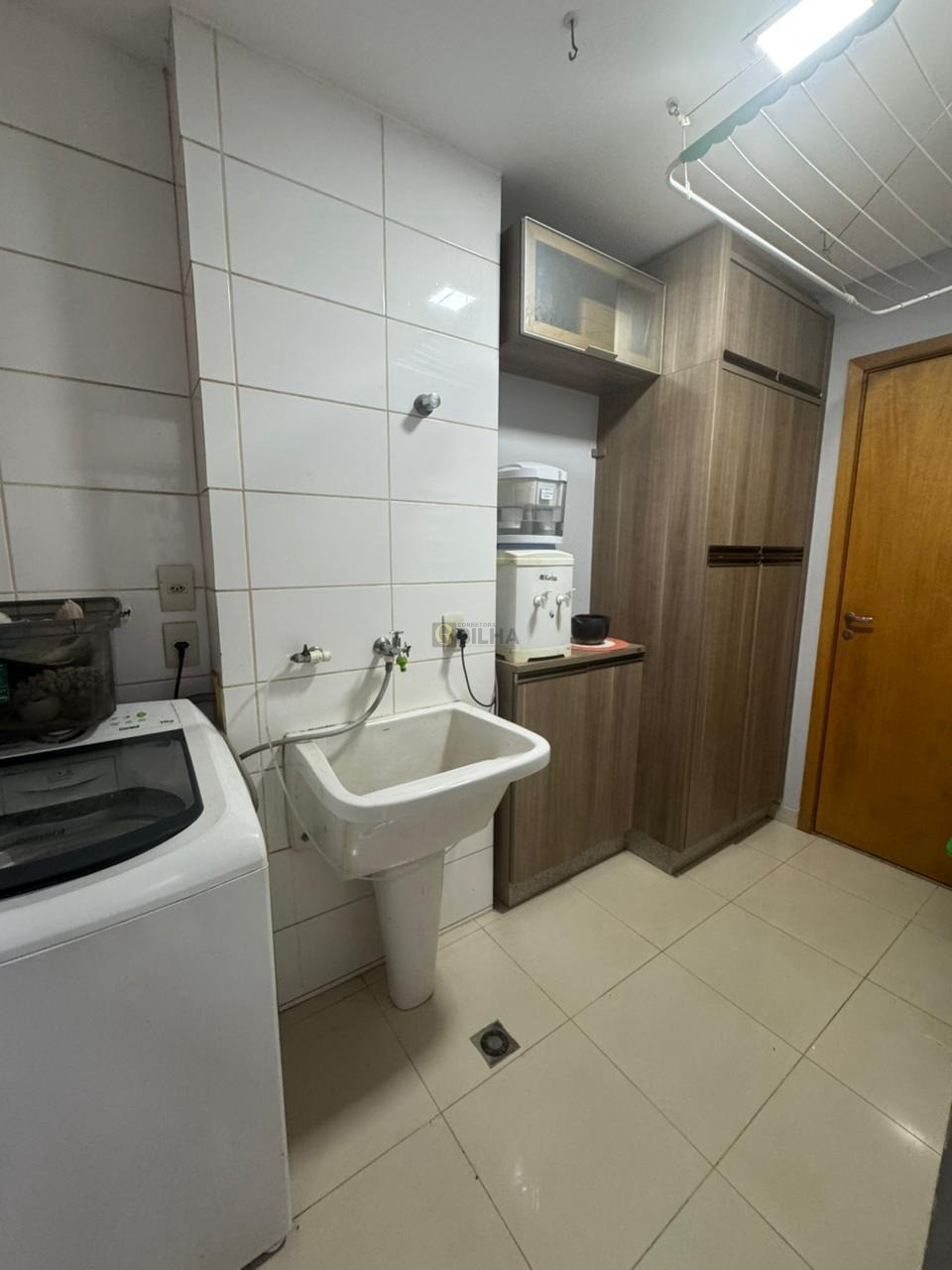 Imagens do imóveis Apartamento à venda no Condomínio Edifício Cora Coralina