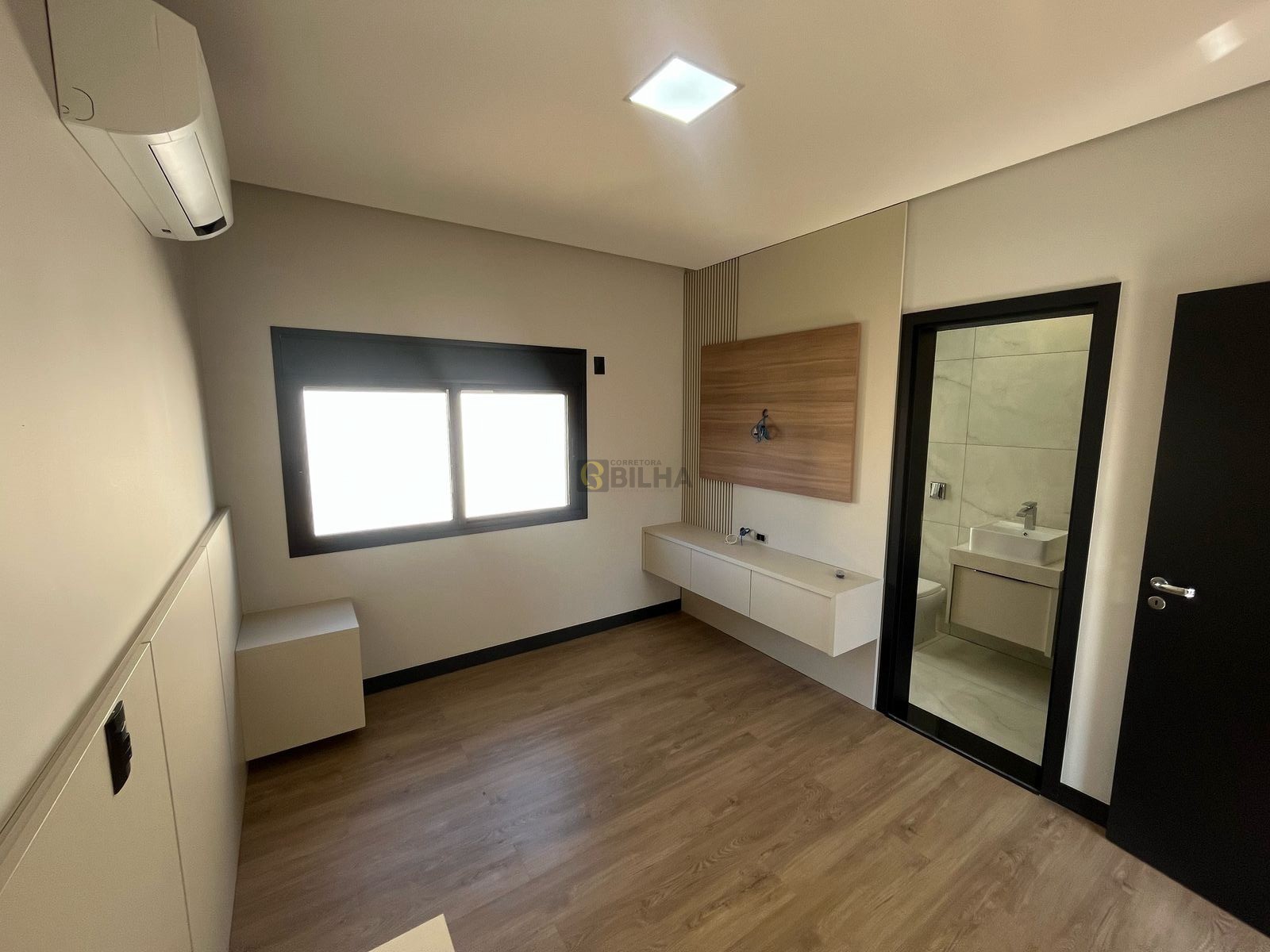 Imagens do imóveis Casa para alugar no condomínio Alphaville Londrina 2 no bairro Vivendas do Arvoredo