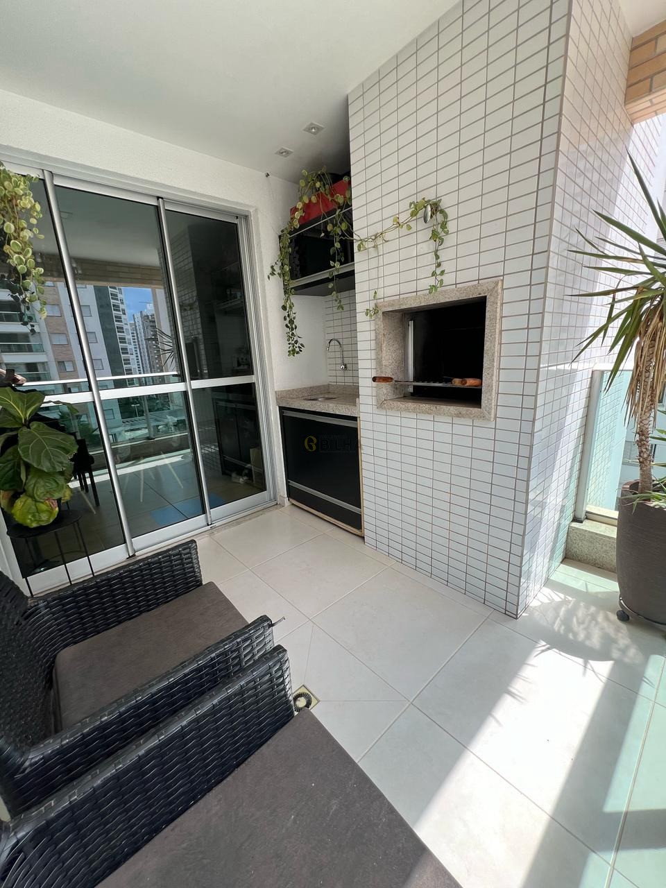 Imagens do imóveis Apartamento a venda no condomínio EDIFICIO FLORAIS ECO RESORT e RESIDENCE no bairro Gleba Fazenda Palhano