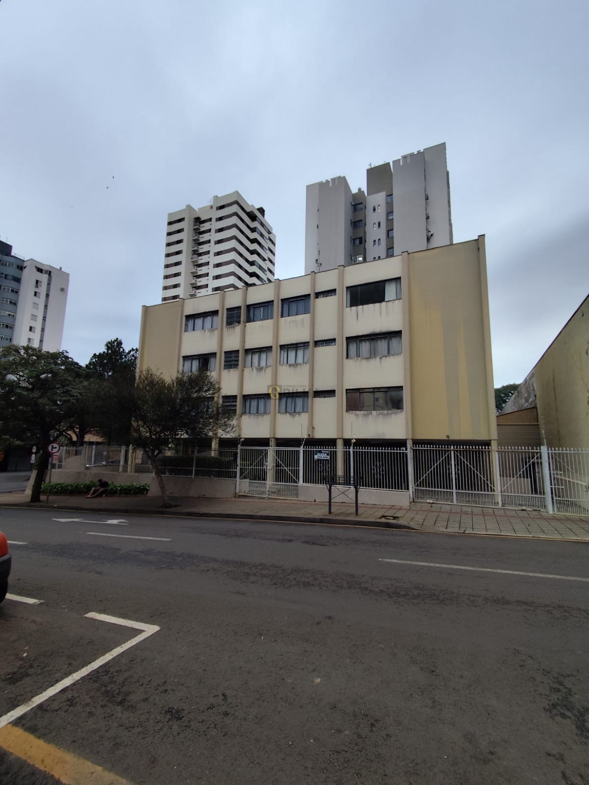 Imagens do imóveis Studio à venda no Condomínio Edifício Talismã no Centro