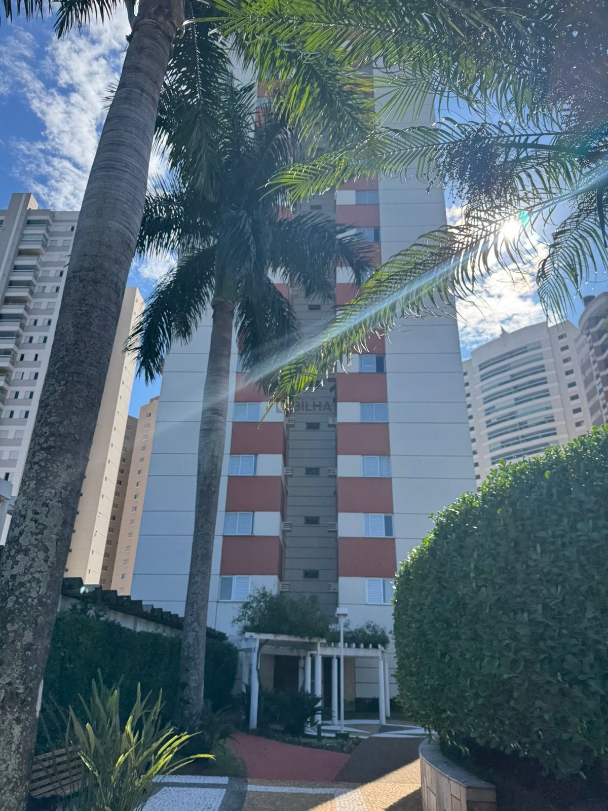 Imagens do imóveis Apartamento a venda no condomínio Edifício Due Torri no bairro Bela Suiça