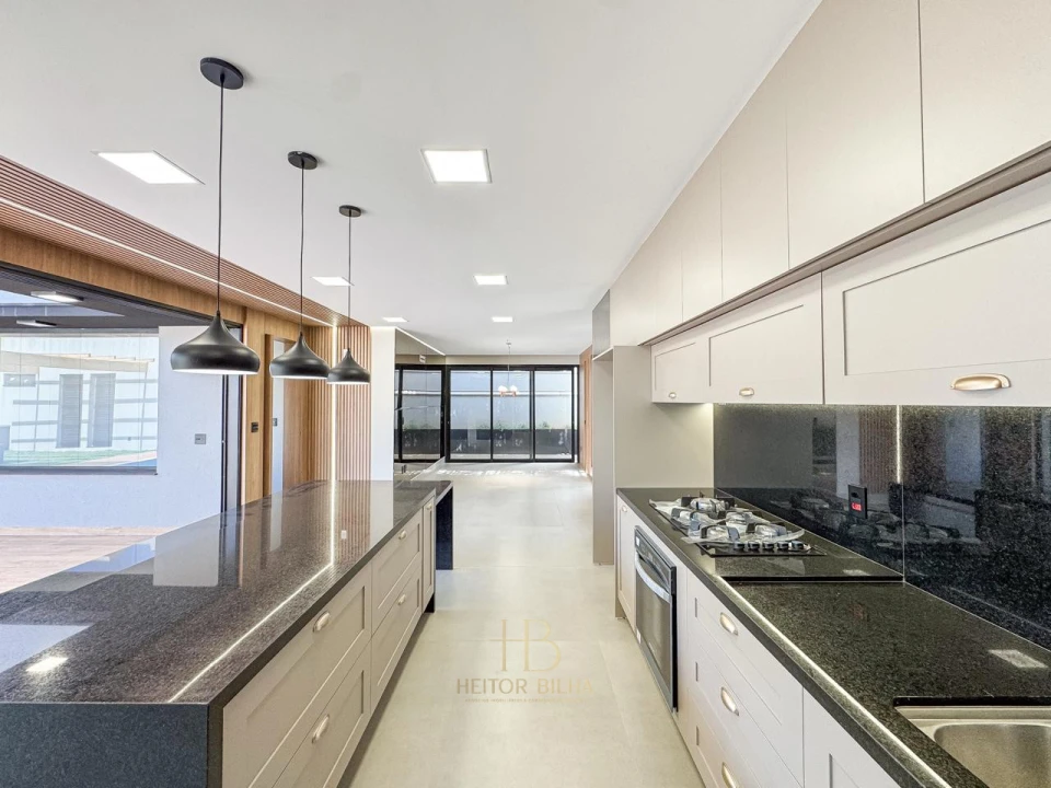 Imagens do imóveis CASA A VENDA CONDOMINIO SUN LAKE RESIDENCE