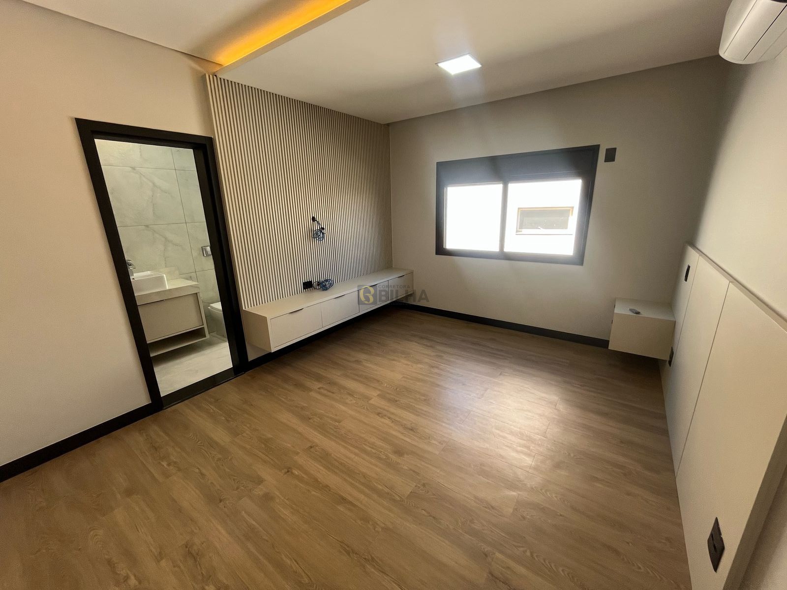 Imagens do imóveis Casa a venda no condomínio Alphaville Londrina 2 no bairro Vivendas do Arvoredo