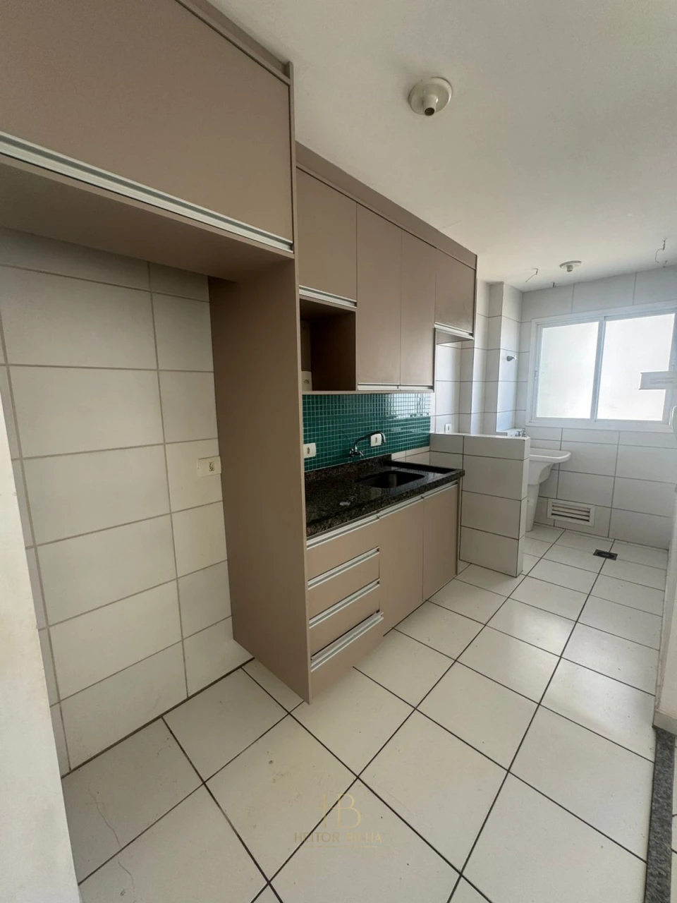 Imagens do imóveis Apartamento à venda no condomínio Ed. Terraparque no bairro Champagnat