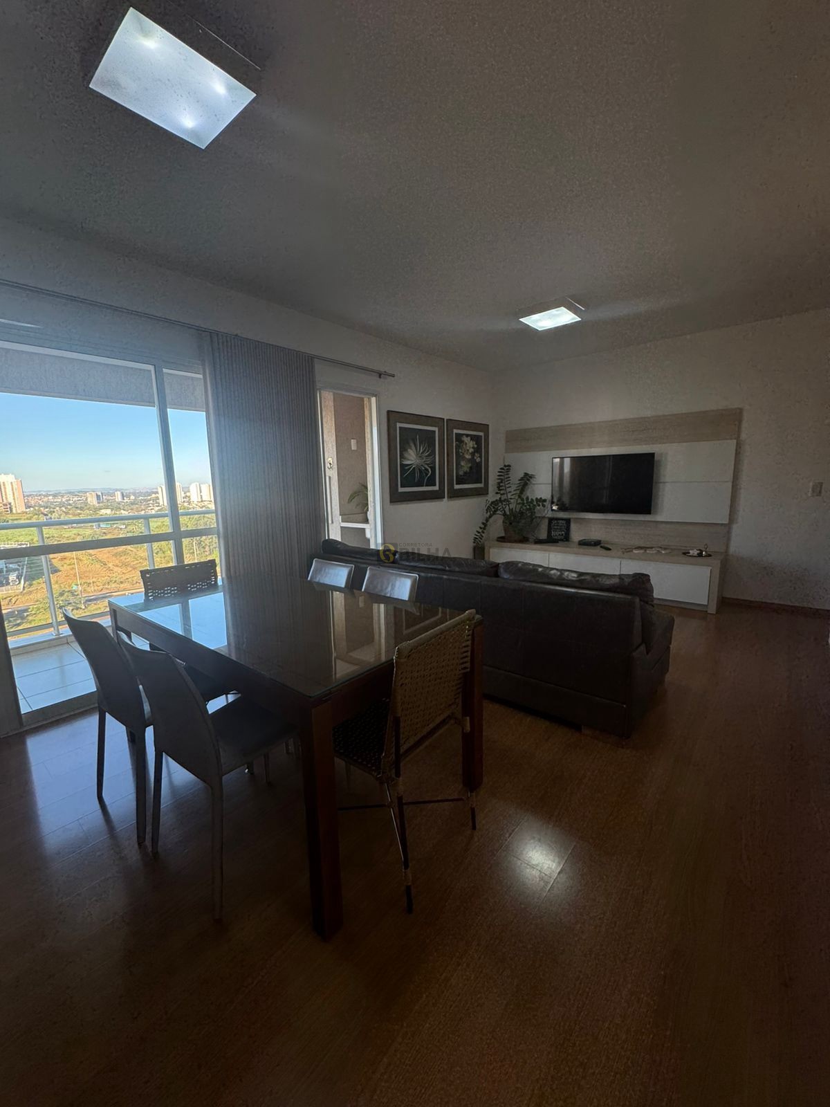 Imagens do imóveis Apartamento a venda no condomínio Edifíco Victória Parque no bairro Gleba Fazenda Palhano !!!