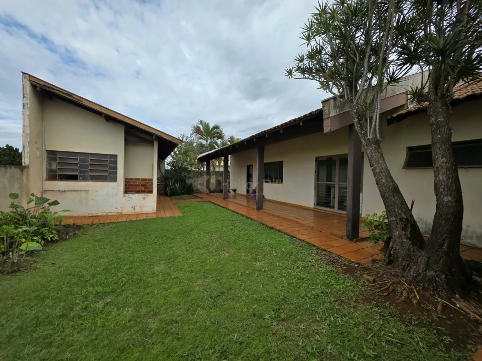 Imagens do imóveis Casa à Venda em Cambé