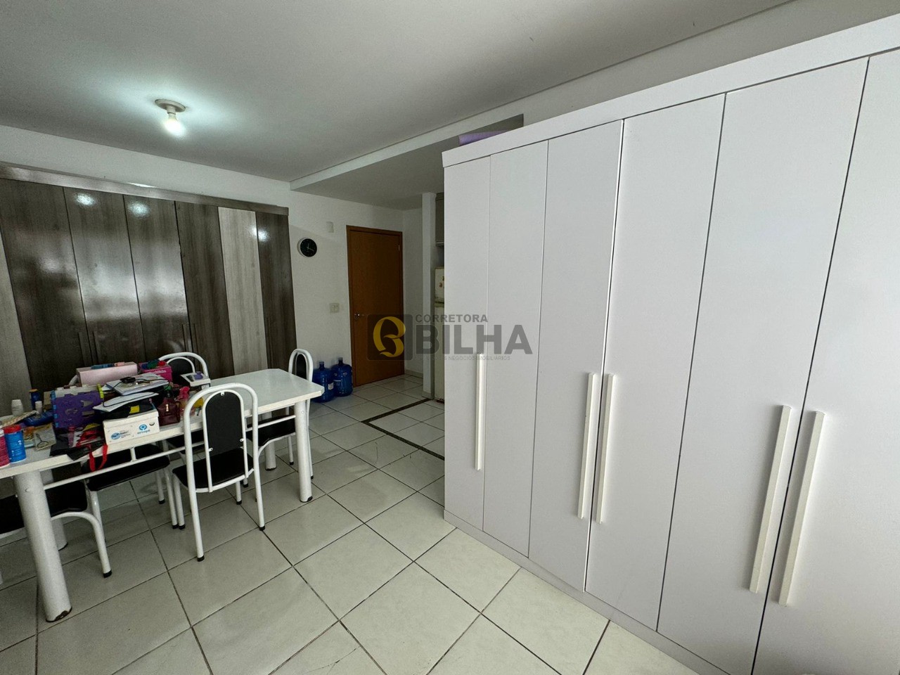 Imagens do imóveis Apartamento à venda no condomínio Ed. Terraparque no bairro Champagnat