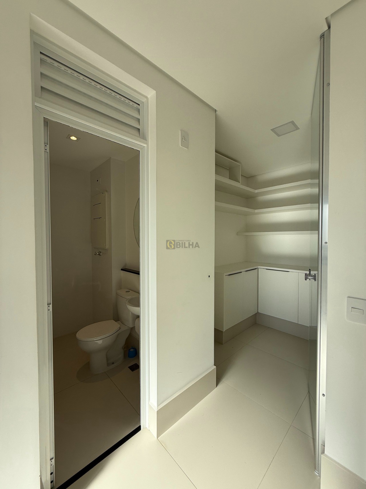 Imagens do imóveis Apartamento de alto padrão a venda no condomínio Edifício Landmark no bairro Gleba Fazenda Palhano - Londrina/PR